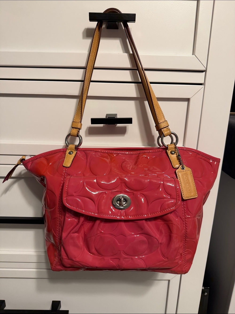 Vintage Y2K Coach Leah Signature Embossed Patent Leather Tote Cherry Red